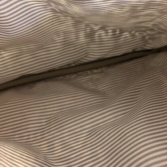 VICTORIA'S SECRET SUPER MODEL ESSENTIALS SET OF THREE COSMETIC BAG NWT - Picture 6 of 6